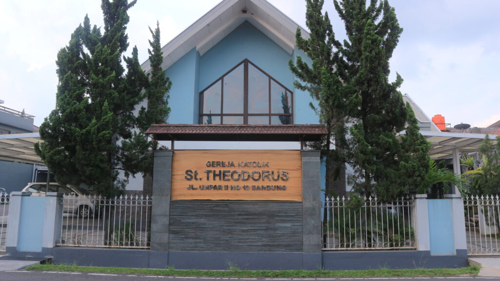 Gereja Santo Theoodrus - Sukawarna